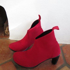 Charleston Shoe Barely Worn Heeled Boots